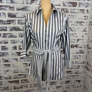 Foxcroft Woman's Blouse Size 8 Gray White Stripe Office Career Business Staple